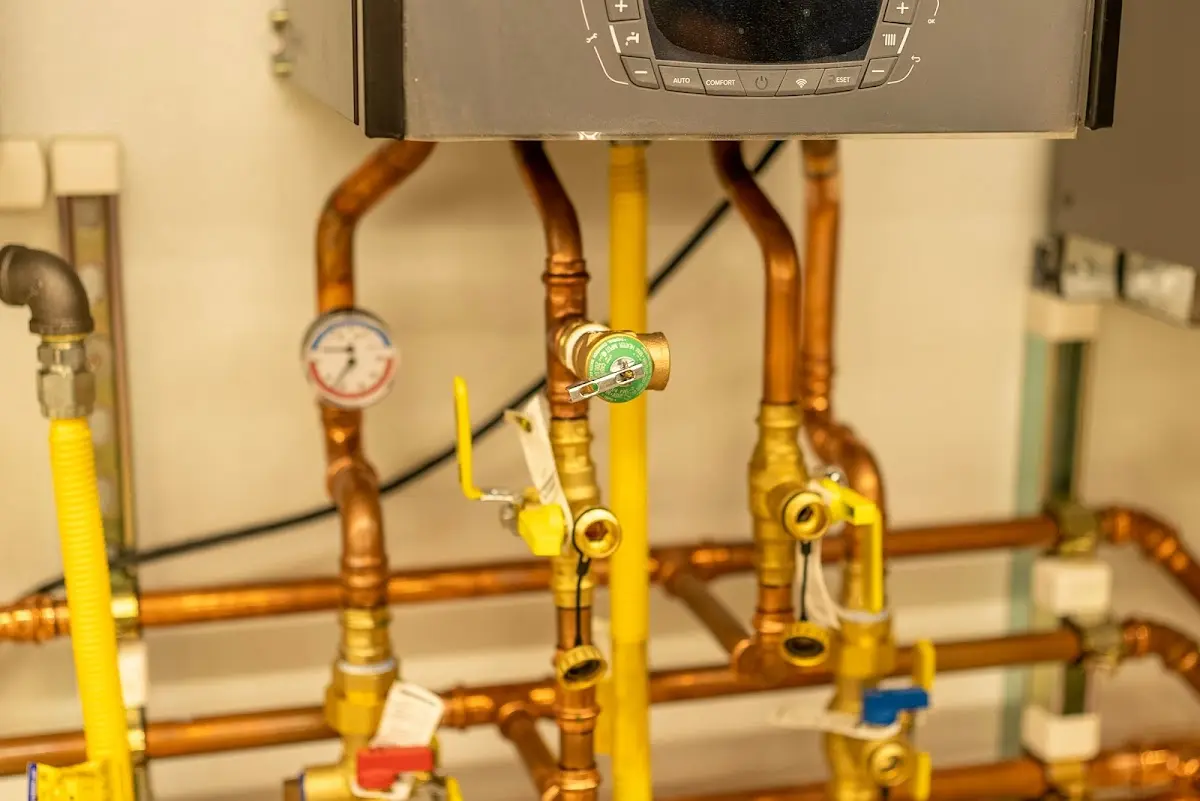 Licensed technician providing Sewer Cleanout for a homeowner in Fussels Corner